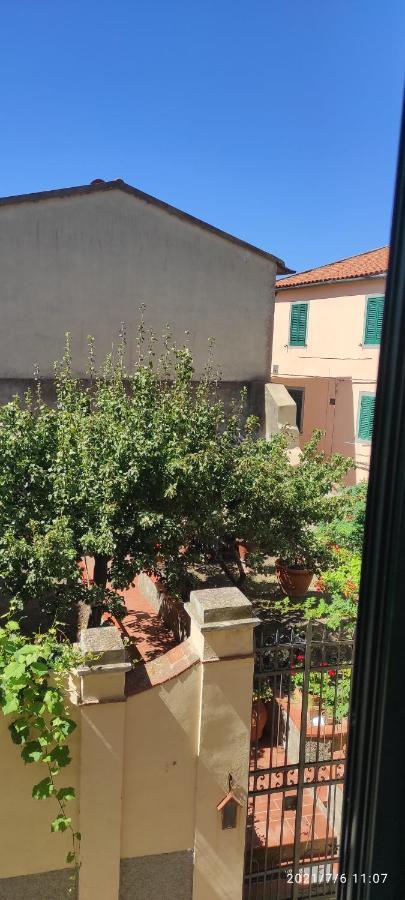 Ferruccio Room Piombino Eksteriør billede
